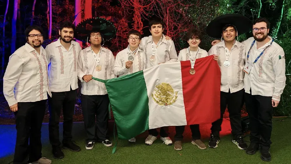 Orgullo nacional: México conquista seis medallas en la Olimpiada Internacional de Matemáticas Post feature image
