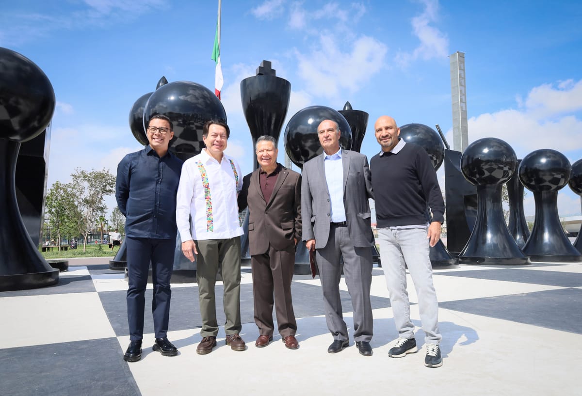 Julio Menchaca refuerza alianza con Gobierno de México por la educación Post feature image