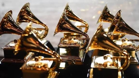 Bad Bunny, Ca7riel & Paco Amoroso encabezan las nominaciones a los Latin Grammy 2025 Post feature image