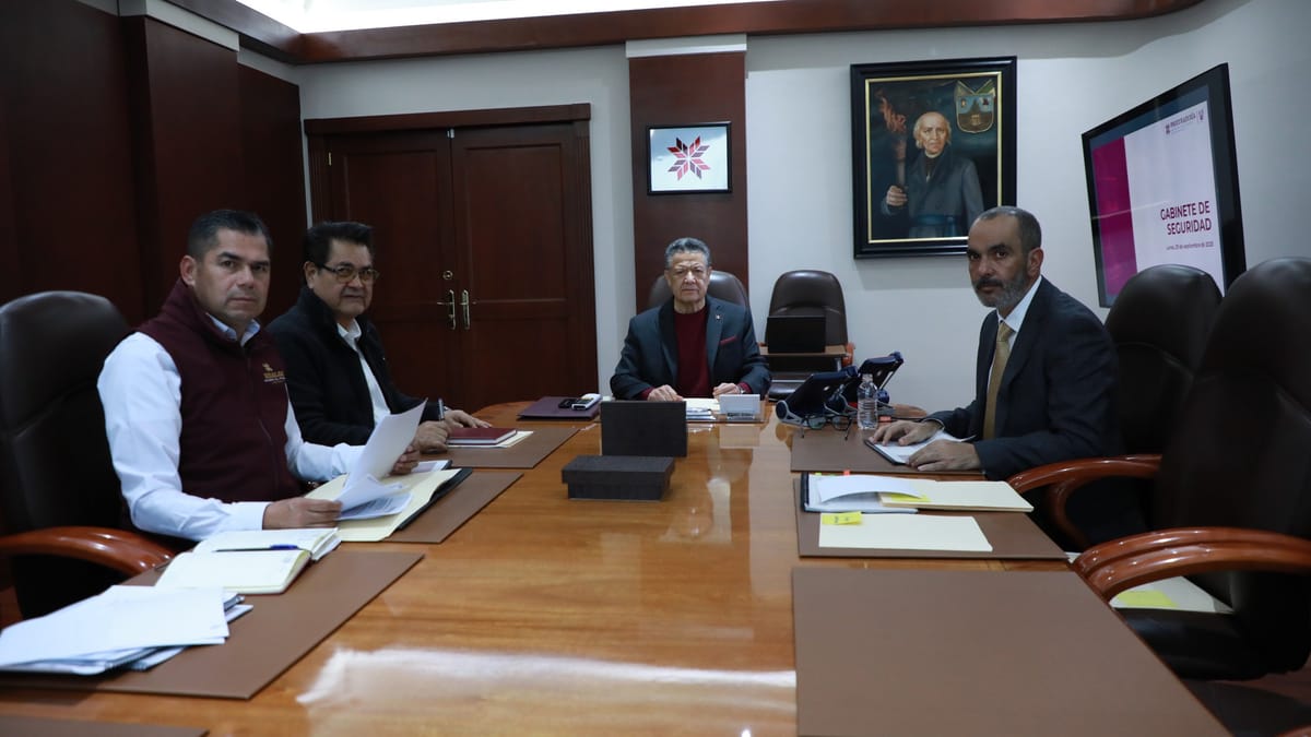 Julio Menchaca supervisa estrategia de seguridad para Feria de San Francisco Pachuca Hidalgo 2025 Post feature image