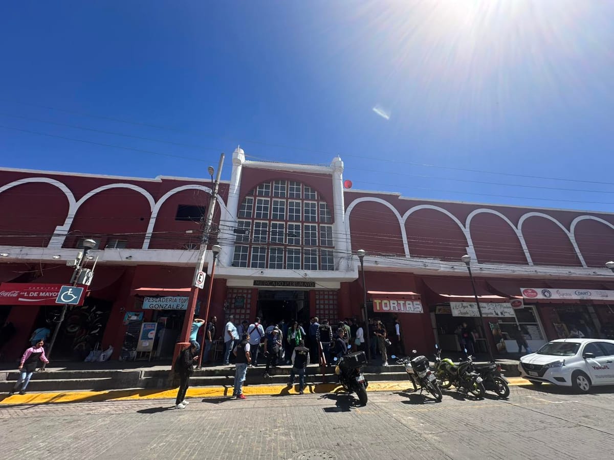 Incendio en el Mercado Primero de Mayo deja daños materiales por 50 mil pesos Post feature image