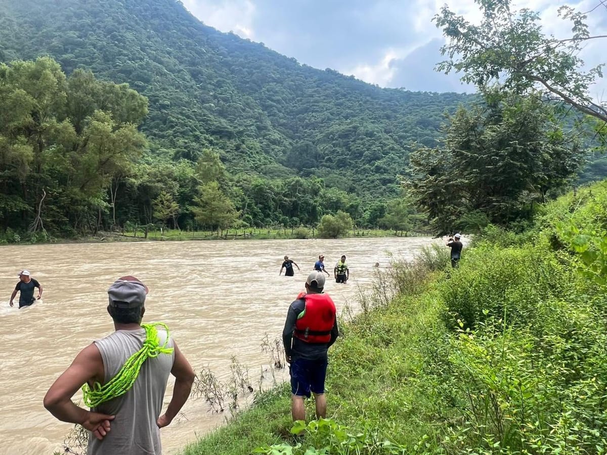 Equipos de emergencia, seguridad y voluntarios continúan con la búsqueda de Ignacio desaparecido en Tlahuiltepa Post feature image