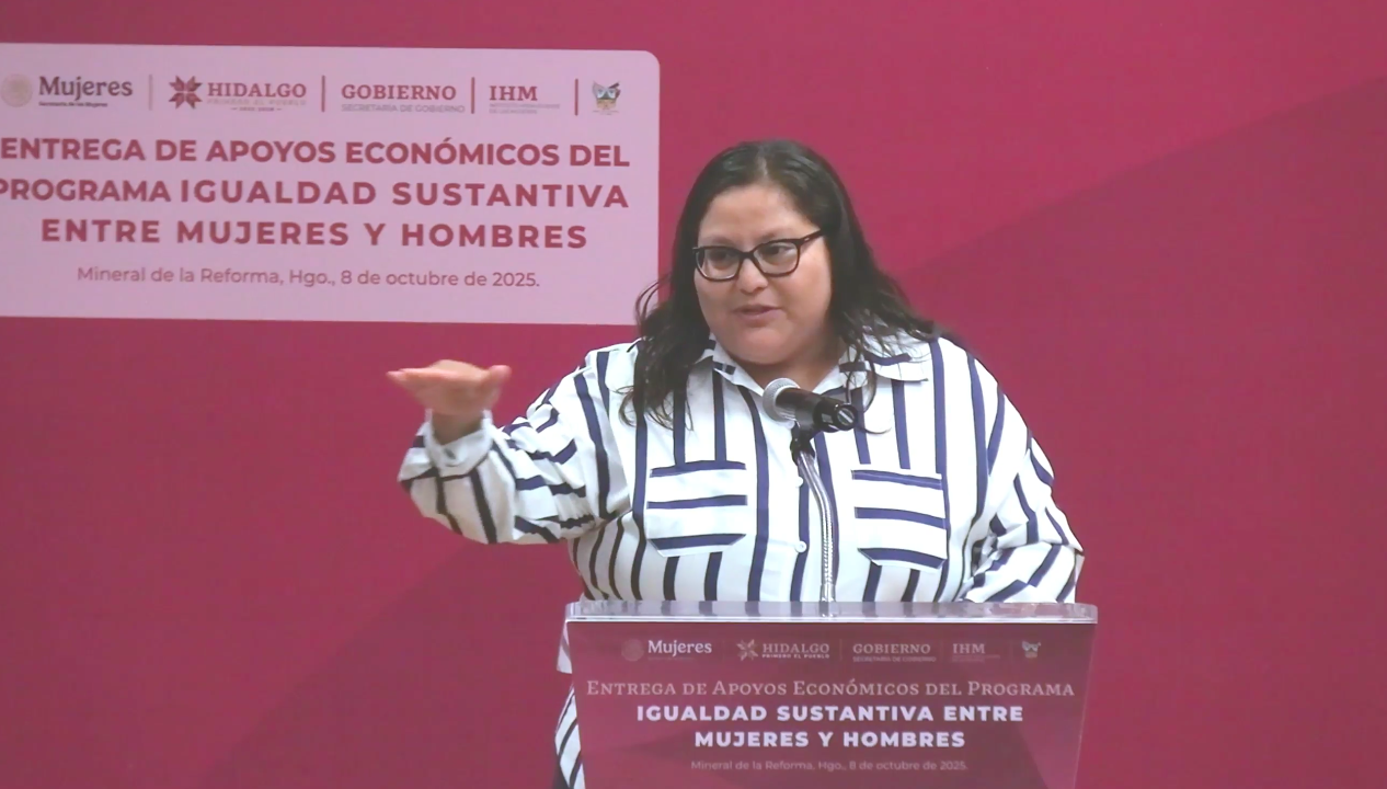 Julio Menchaca respalda a más de 2 mil mujeres  con apoyos directos Post feature image