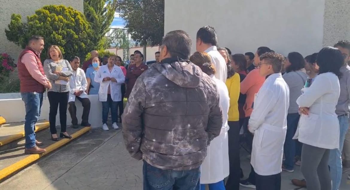 Trabajadores del Laboratorio Estatal de Salud Pública de Hidalgo paran labores por falta de agua Post feature image