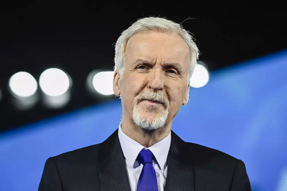 James Cameron se opone a que Netflix adquiera la Warner Bros Post feature image