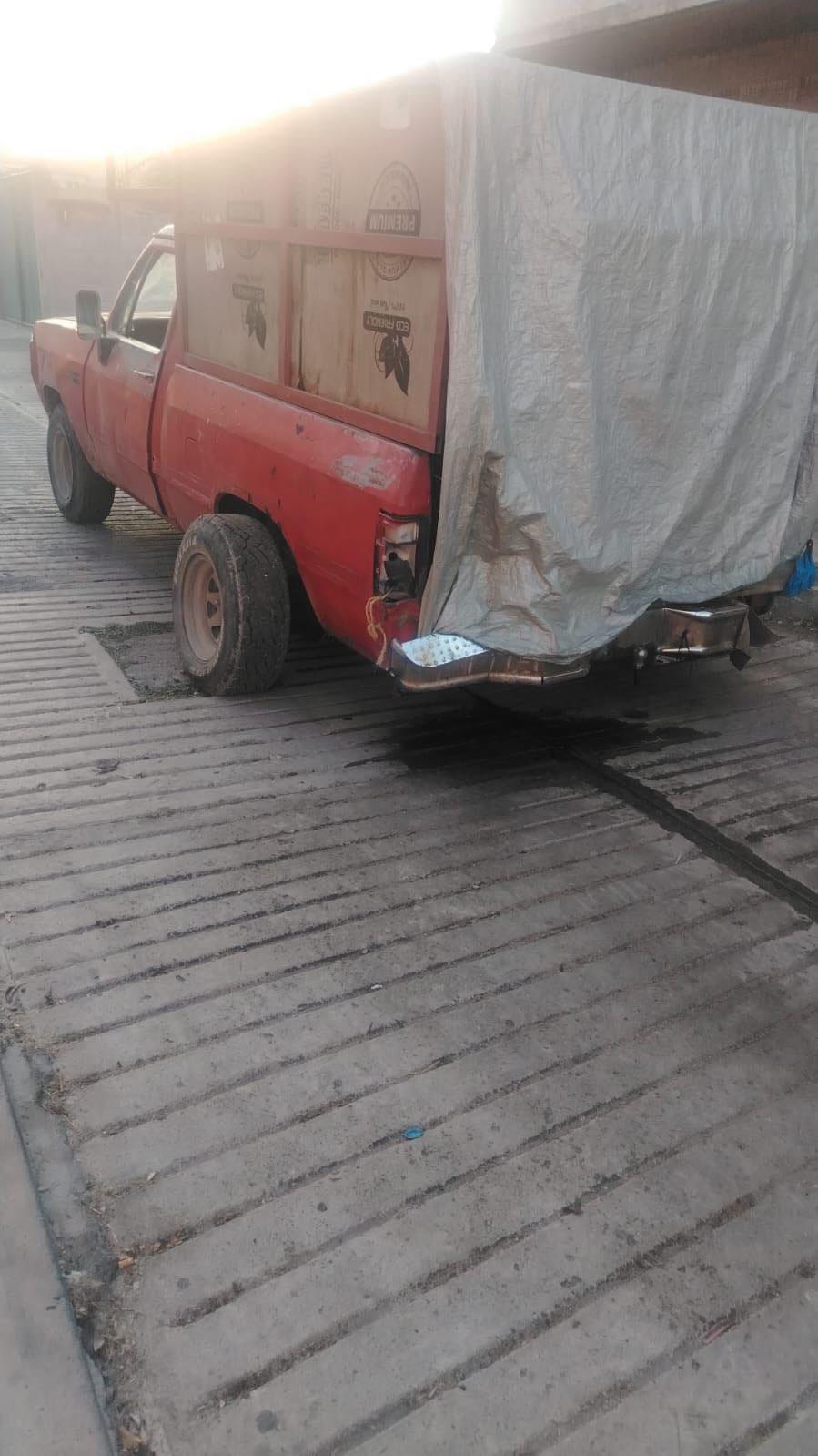 Abandonan camioneta cargada con presunto huachicol en Tlaxcoapan Post feature image