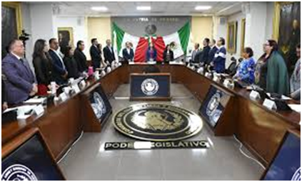 Hidalgo aprueba reducción de jornada laboral de 48 a 40 horas semanales Post feature image