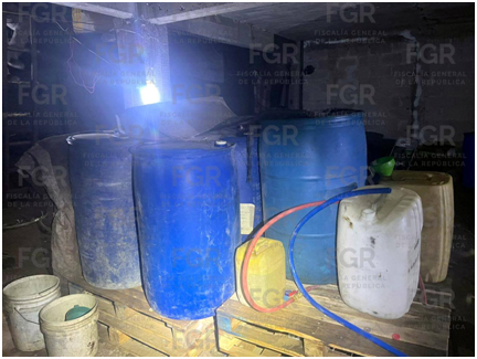 Aseguran mil 100 litros de hidrocarburo en Singuilucan durante operativo federal Post feature image