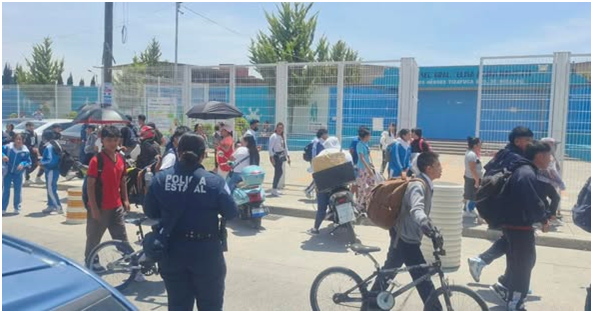 Movilización policiaca en secundaria de Tizayuca por mensaje de amenaza Post feature image
