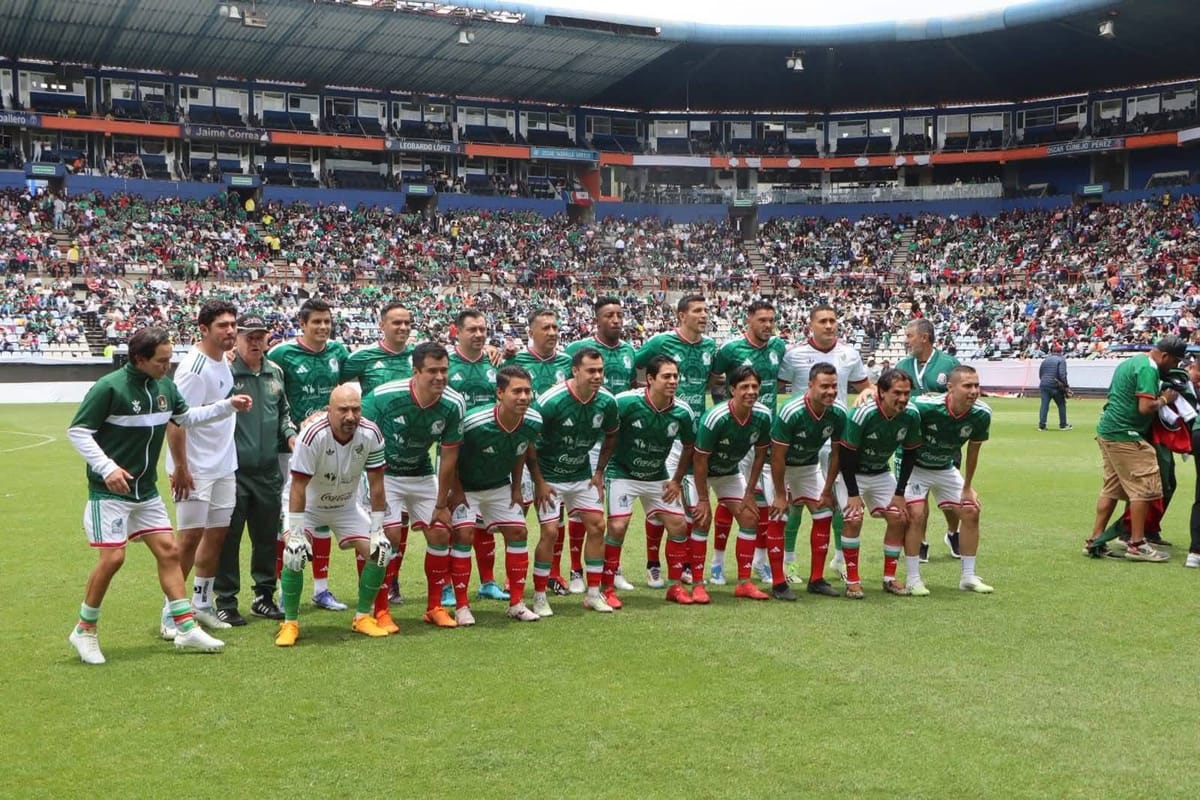 México golea a Sudáfrica en Duelo de Leyendas rumbo al Mundial 2026 Post feature image