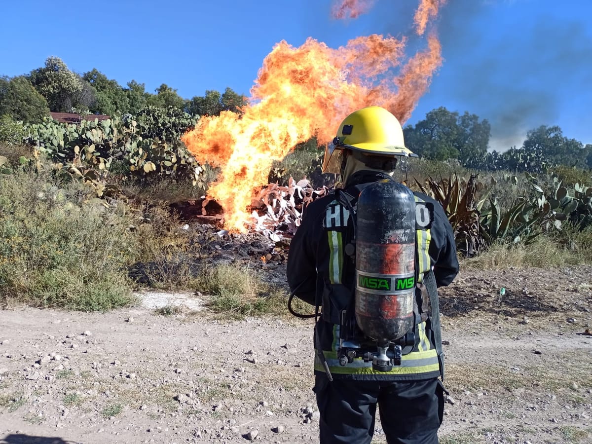 Incendio durante trabajos de Pemex deja personas lesionadas en Epazoyucan Post feature image