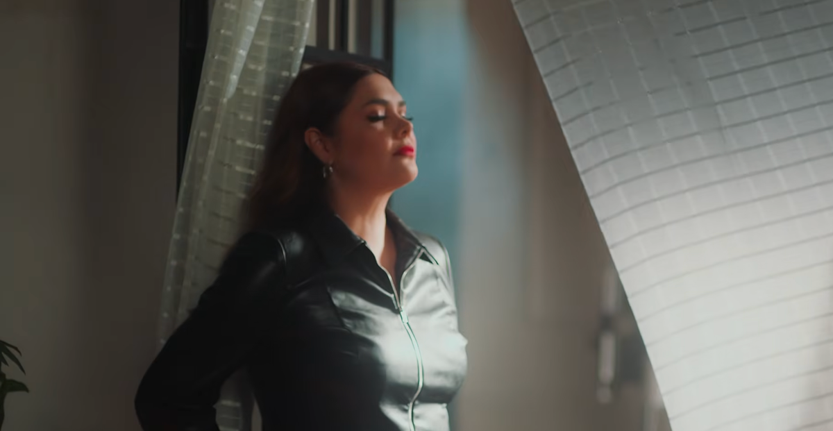Yuridia convierte la traición en poder con su nuevo tema “Que se vaya” Post feature image
