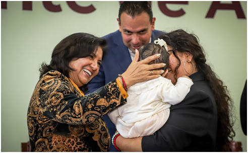 Seis menores se integran a nuevas familias mediante proceso de adopción Post feature image