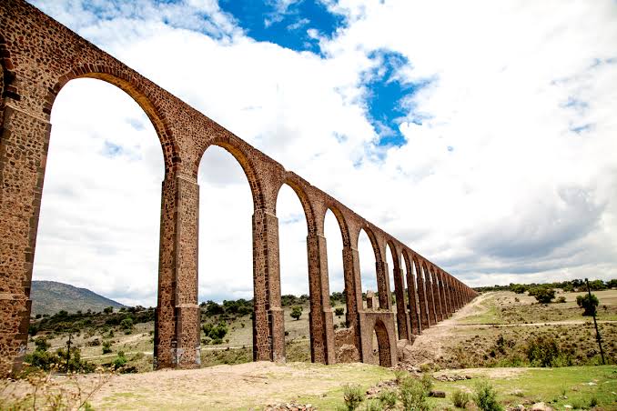 Privan de la libertad a familia de Hidalgo y la abandonan en camino de terracería en Edomex Post feature image