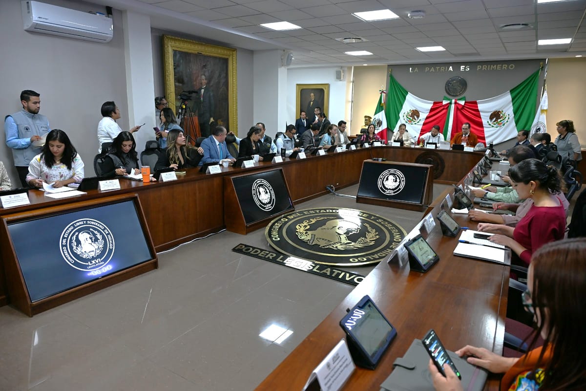 Secretarios y titulares de dependencias comparecerán en el Congreso de Hidalgo del 12 al 22 de octubre por la glosa del Cuarto Informe Post feature image