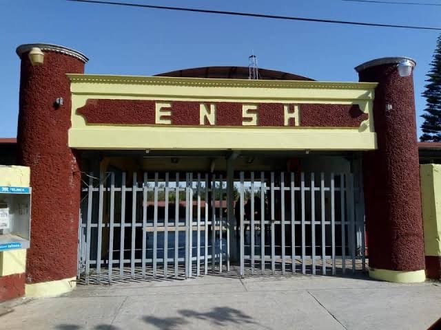 Denuncian agresión entre trabajadora y alumno en la Normal Sierra Hidalguense Post feature image