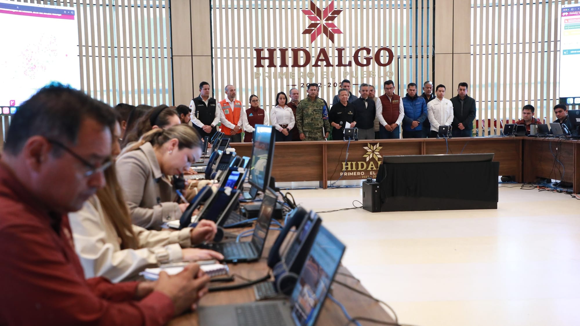 Menchaca reporta reducción de municipios prioritarios y avances en la rehabilitación de caminos