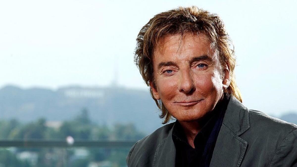 El cáncer detiene la carrera de Barry Manilow