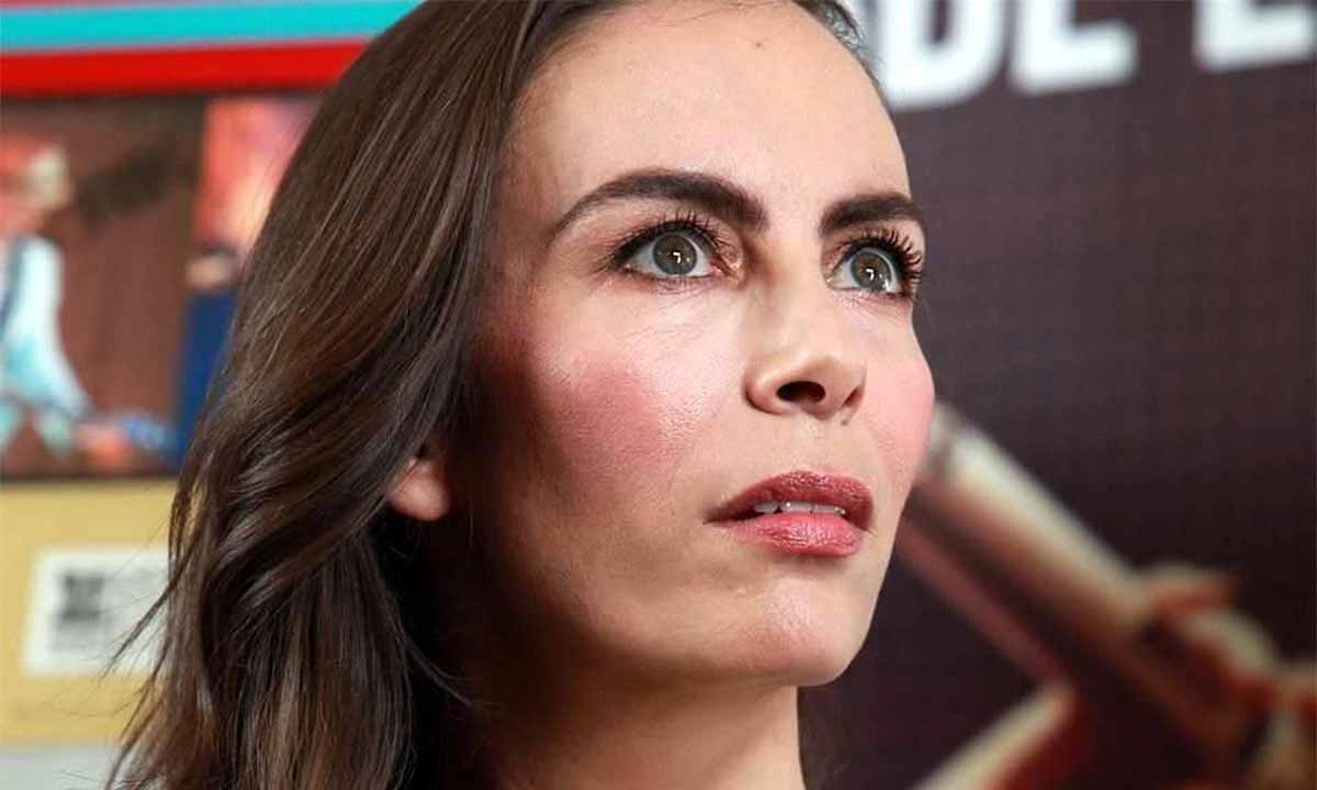 Sasha recuerda que se le acabó el tiempo a De Llano