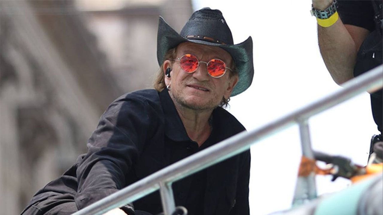 Bono de U2 se declara fan de la salsa Post feature image