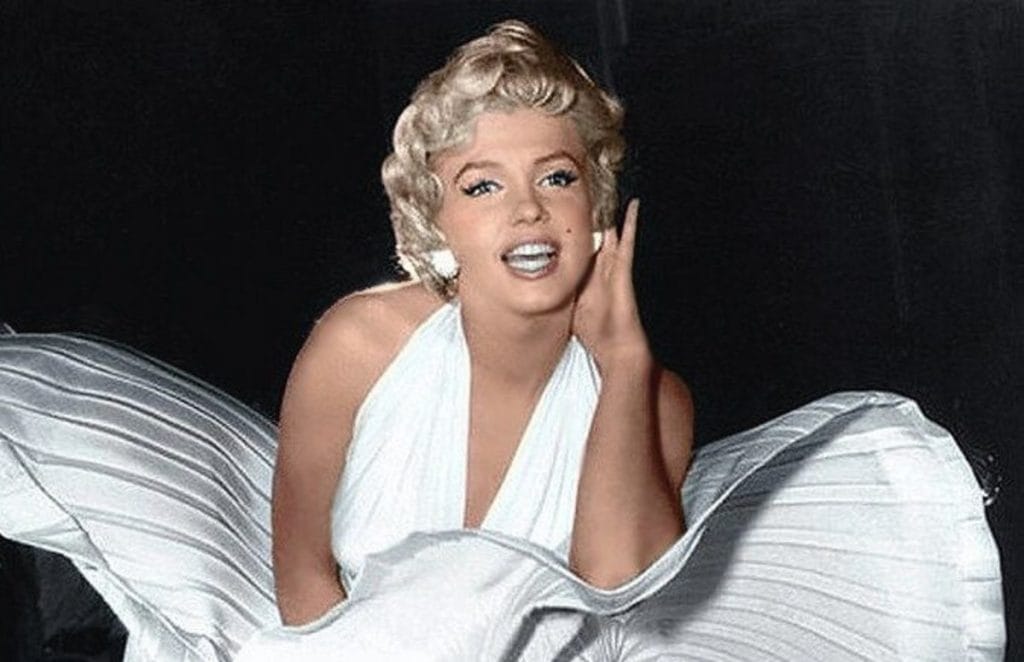 Hollywood celebró el centenario de la rubia explosiva Post feature image