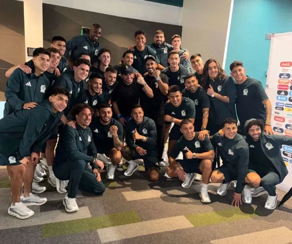 Devuelve la selección mexicana lujosos relojes Post feature image