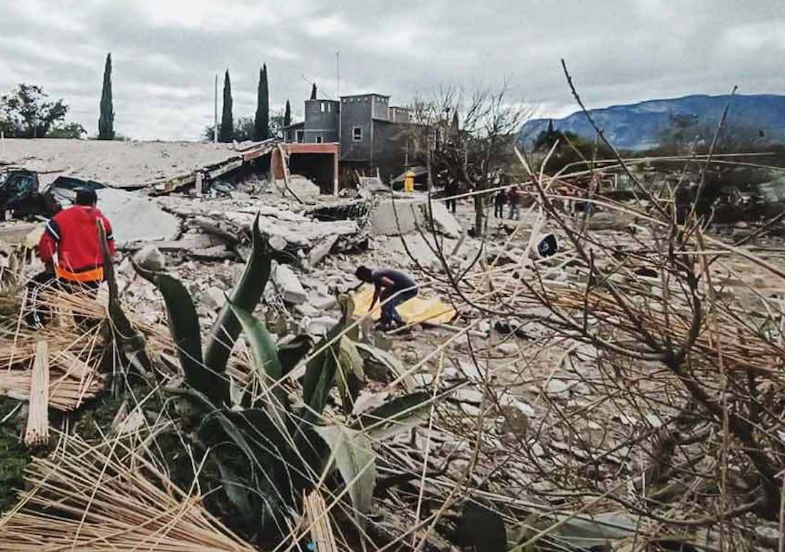 Explosión en taller de pirotecnia deja siete lesionados, entre ellos tres menores, en Jaltocán imagen destacada