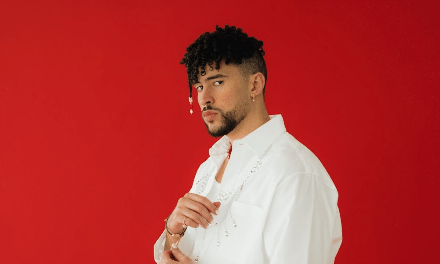 Demandan a Bad Bunny por uso no autorizado de icónica casa en sus conciertos y video imagen destacada