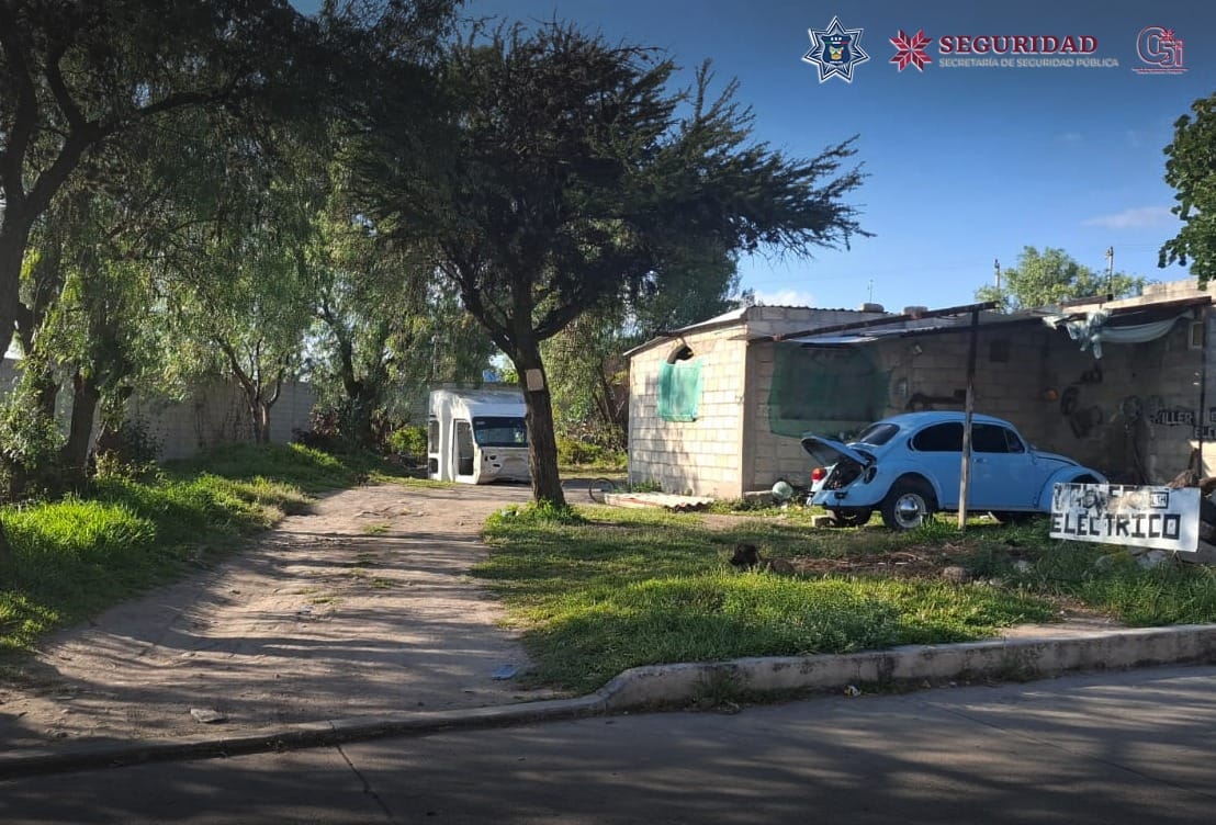 Sorprenden a dos hombres desvalijando un vehículo imagen destacada