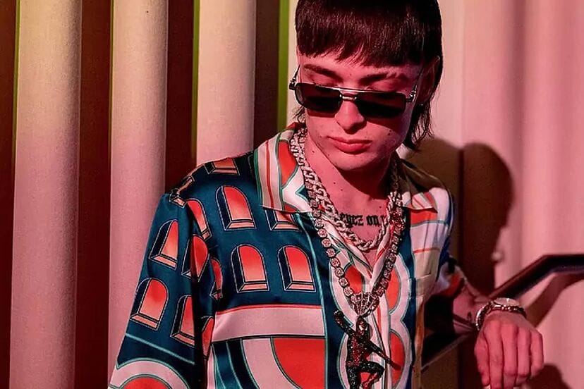 Peso Pluma anuncia nuevo sencillo y desata teorías entre sus fans imagen destacada