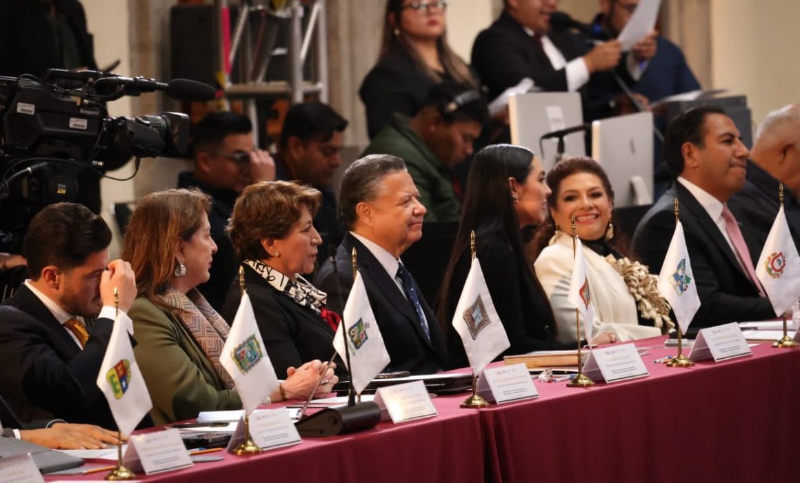 Menchaca participa en sesión federal de seguridad; presentan pacto nacional contra la extorsión imagen destacada