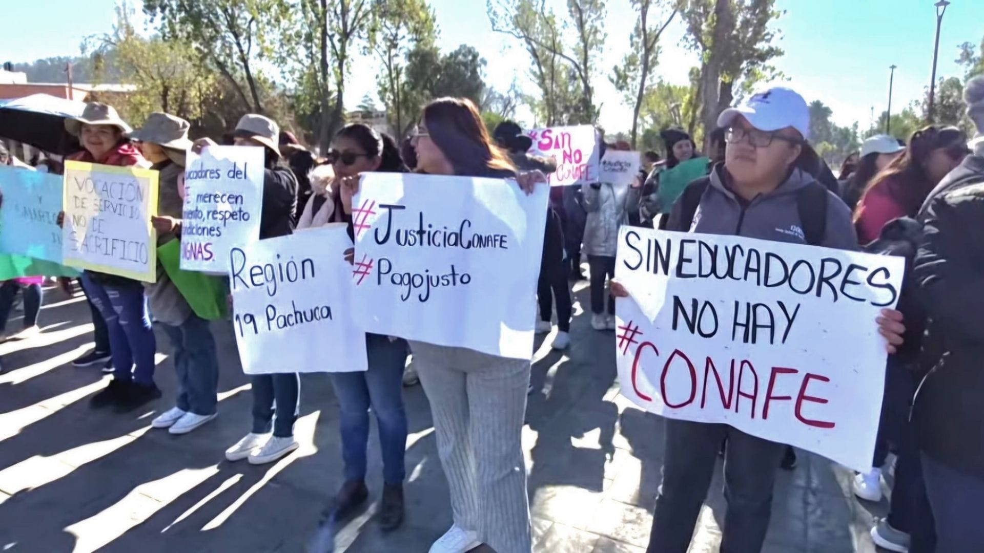 Educadores del CONAFE protestan en Pachuca por bajos salarios y precariedad laboral External imagen destacada