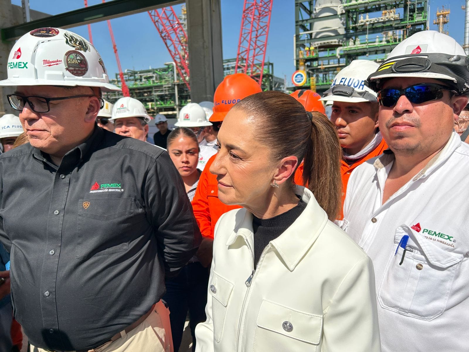“Pemex recupera su capacidad de refinación”: Presidenta Claudia Sheinbaum imagen destacada