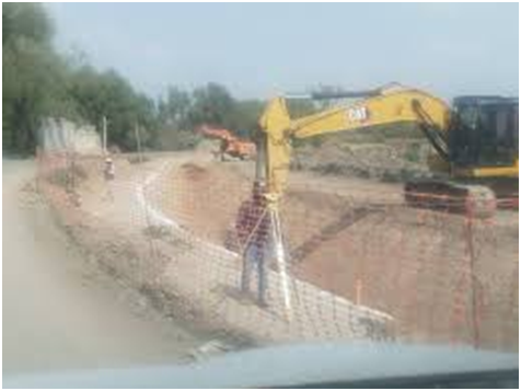 Paralizan trabajadores obras del Canal Viejo Requena por presuntos adeudos salariales imagen destacada