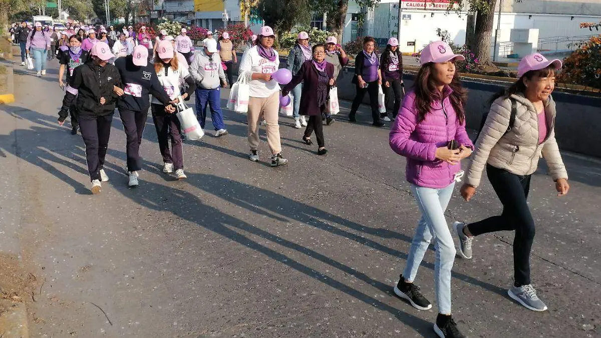 Carrera-caminata por el 8M reúne a mujeres en Tula para visibilizar la sororidad y la igualdad imagen destacada