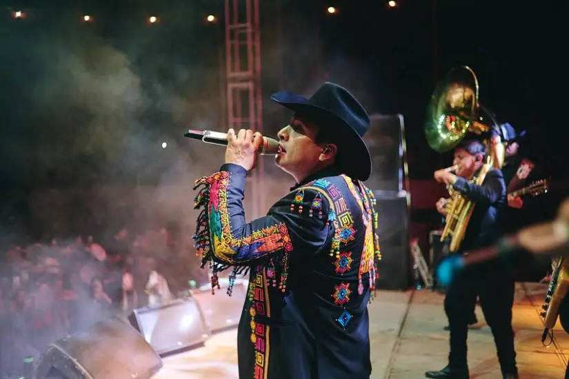 Espectacular triunfo de Julión en los Cabos imagen destacada