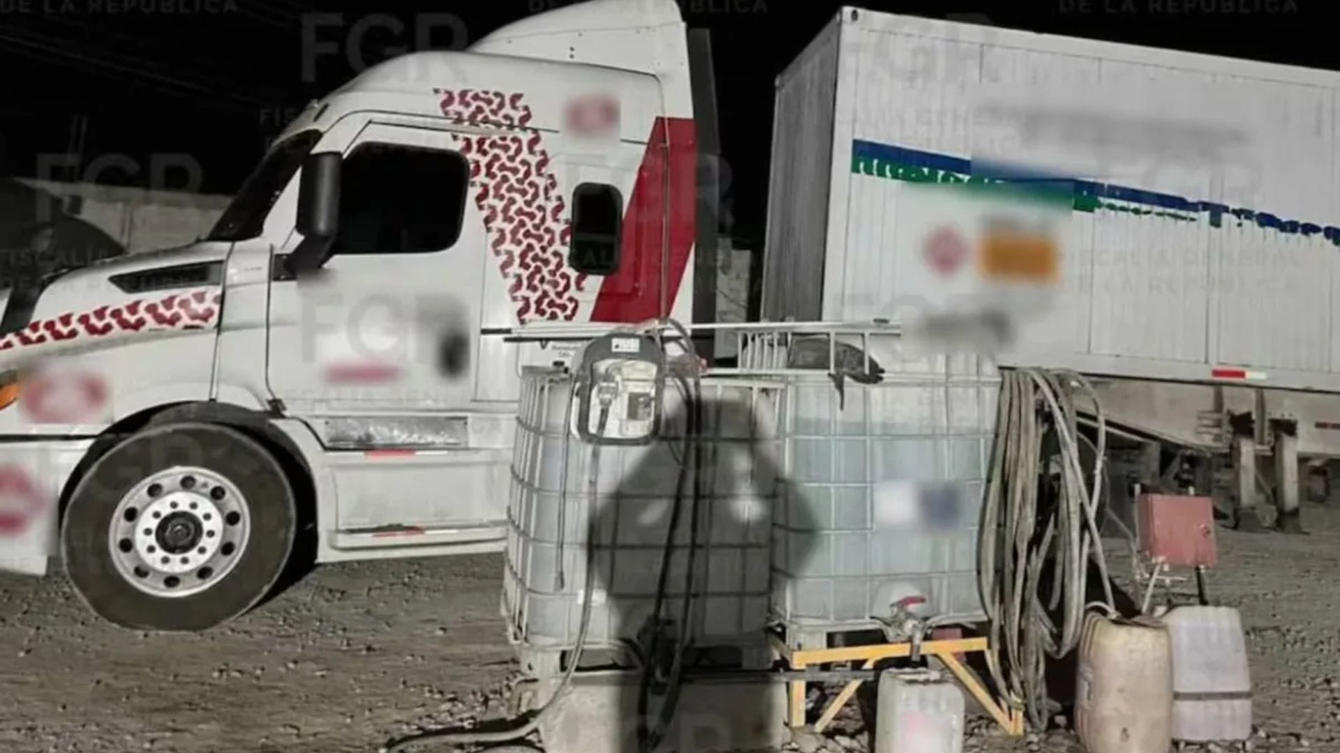 Asegura FGR hidrocarburo y gas natural en Emiliano Zapata; hay siete detenidos imagen destacada