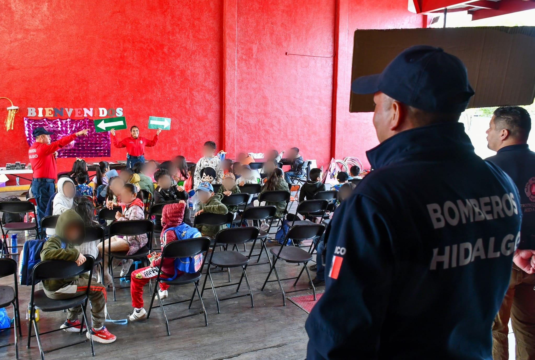 Niñas y niños viven experiencia como bomberos en curso de la SSPH imagen destacada