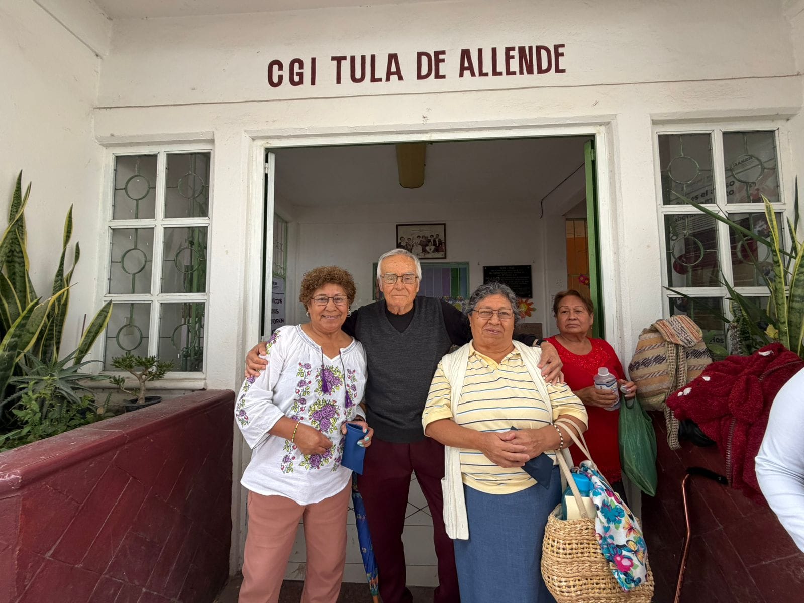 Acercan servicios gerontológicos a personas mayores en Tula y Tezontepec imagen destacada