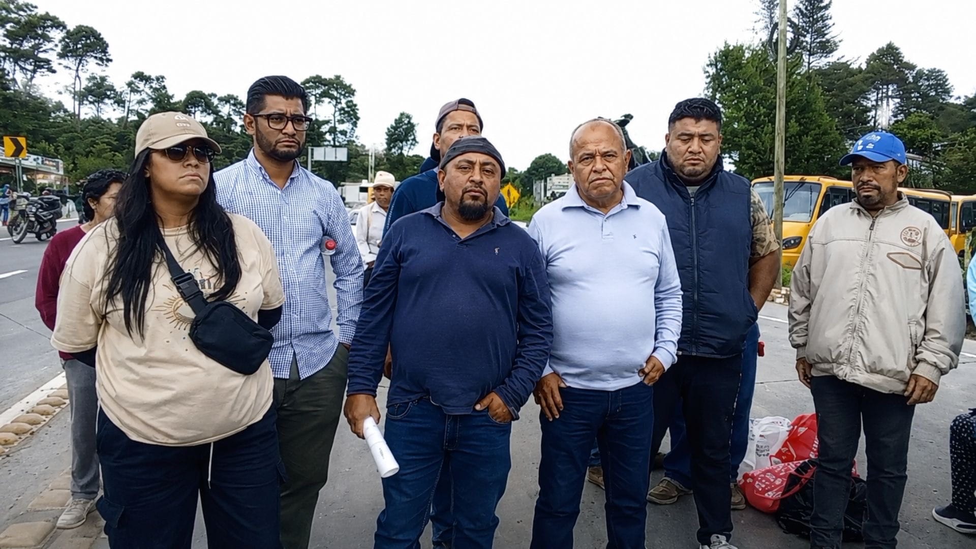 Habitantes bloquean la México-Tampico en Zacualtipán para exigir mayor seguridad vial imagen destacada