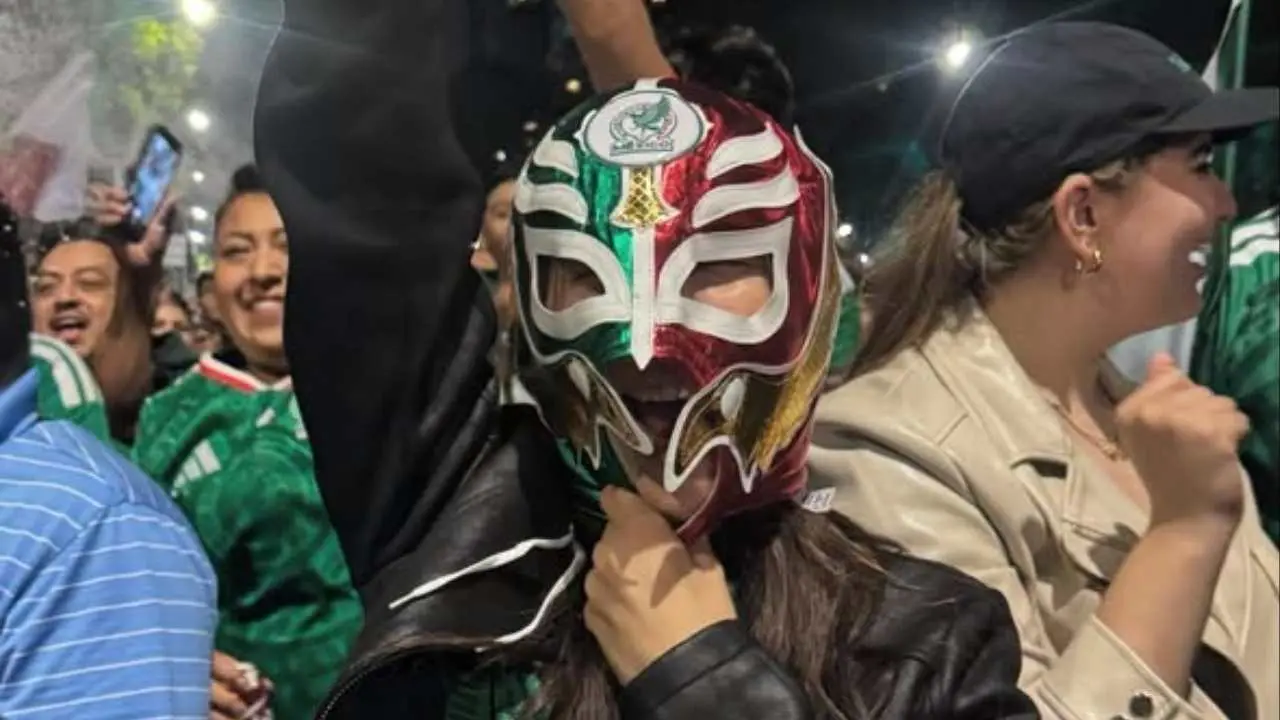 Majo Aguilar, una aficionada más en el Ángel imagen destacada