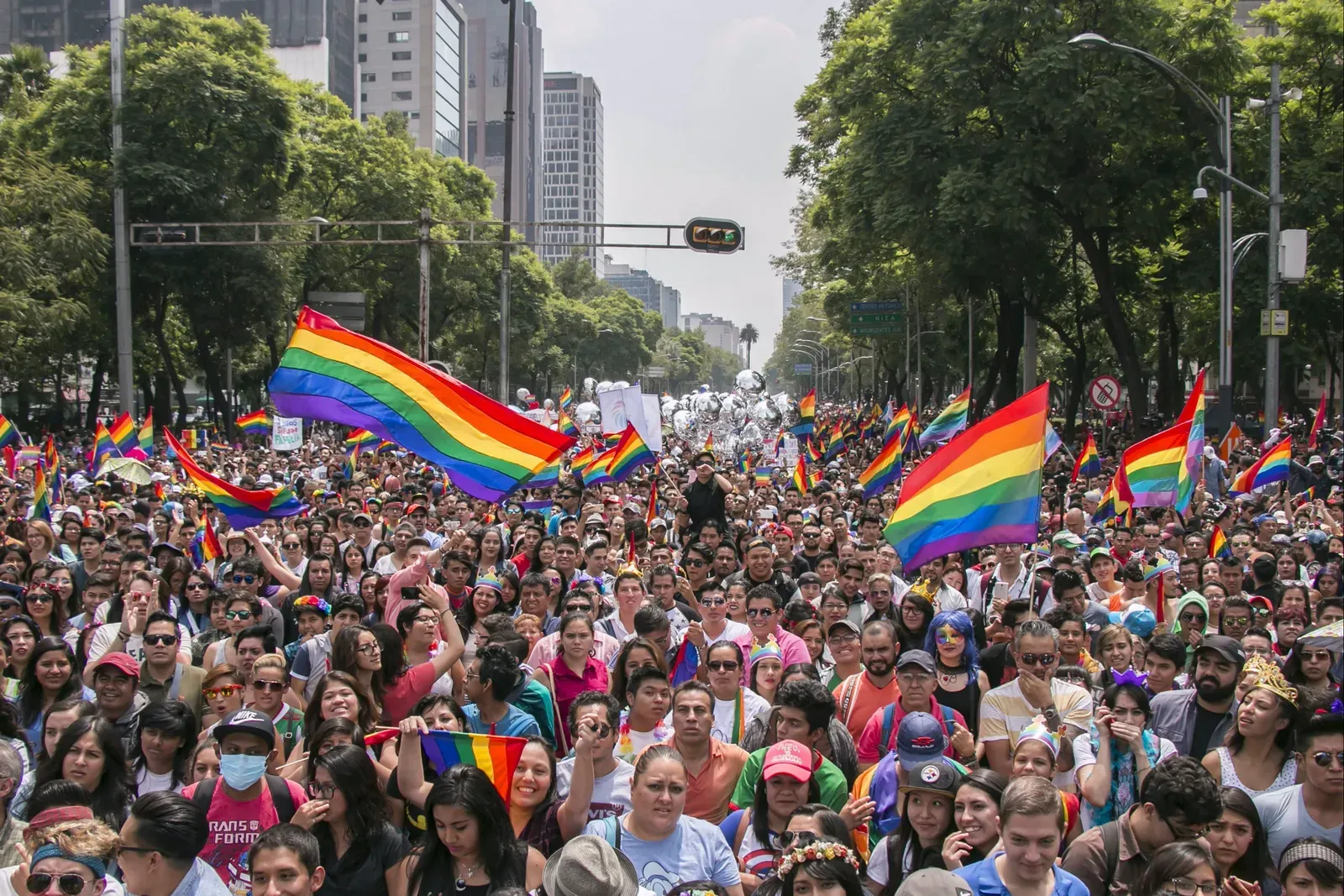Exitosa marcha, participan 250 mil personas imagen destacada