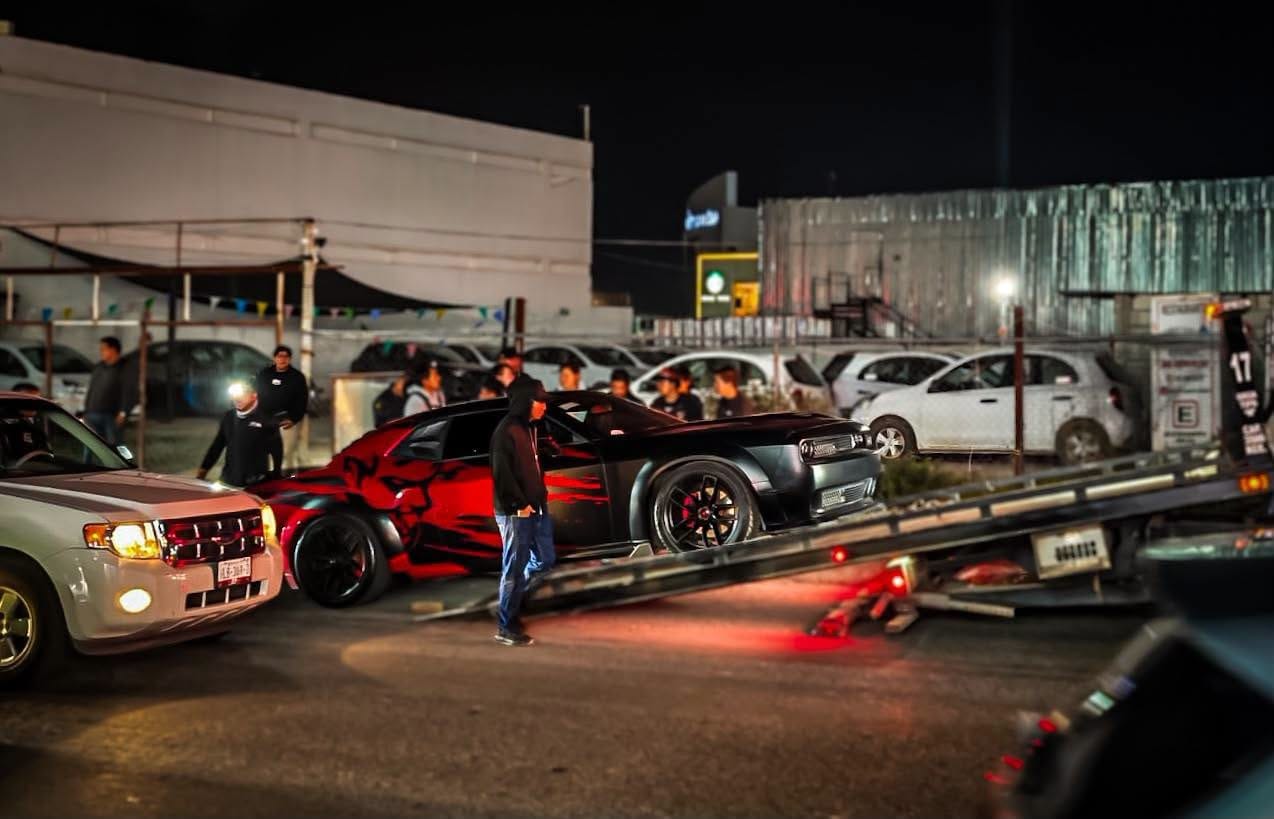 Aseguran cuatro vehículos presuntamente involucrados en arrancones en Pachuca imagen destacada