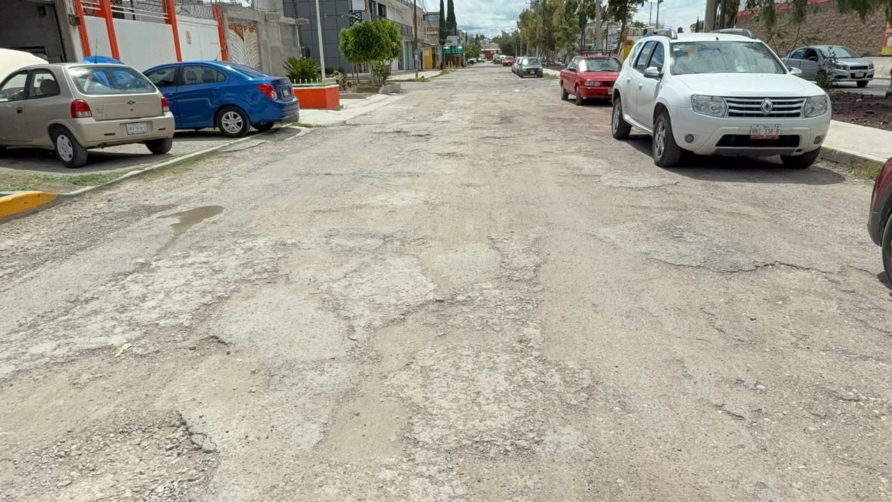 Anuncian cierre parcial de la calle Tulipanes en Tula por obras de rehabilitación imagen destacada