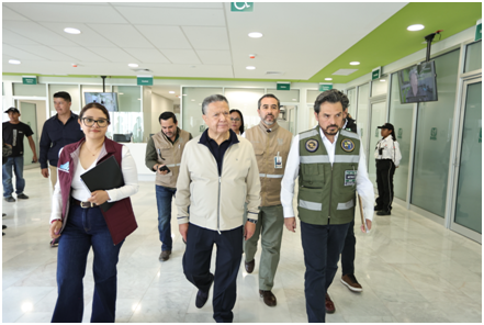 Julio Menchaca y Zoé Robledo verifican avance del Hospital General de Zona de Tula imagen destacada