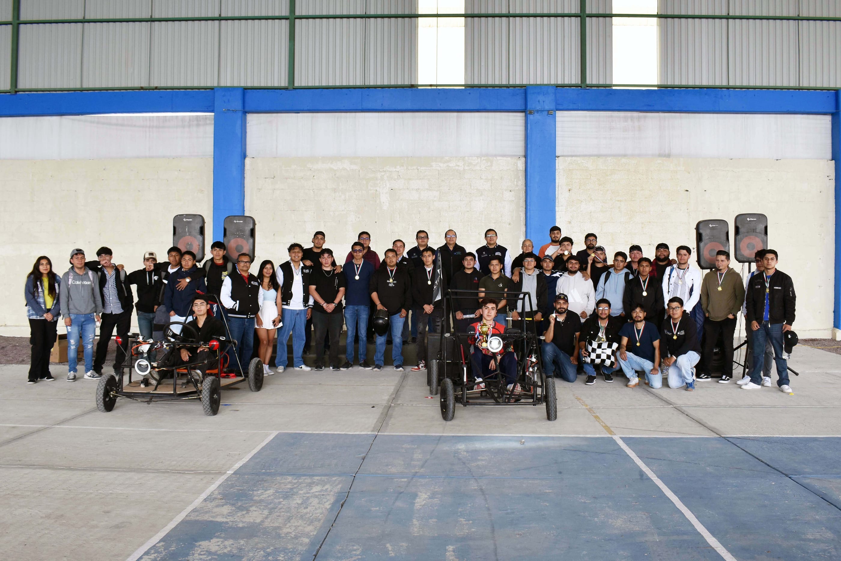 Estudiantes del ITESA desarrollan dos go-karts eléctricos imagen destacada