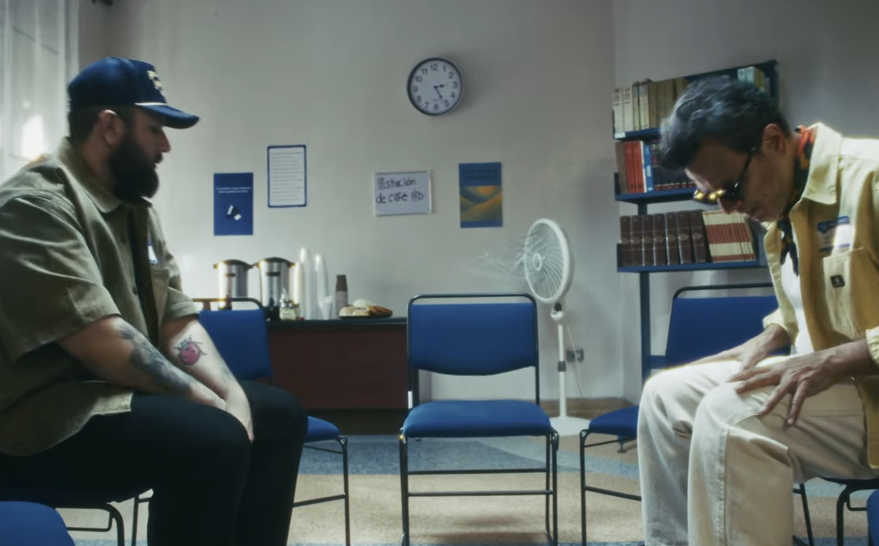 ¡Sorpresa musical! Jumbo y Carín León unen sus voces en “Adiós Inocencia” imagen destacada