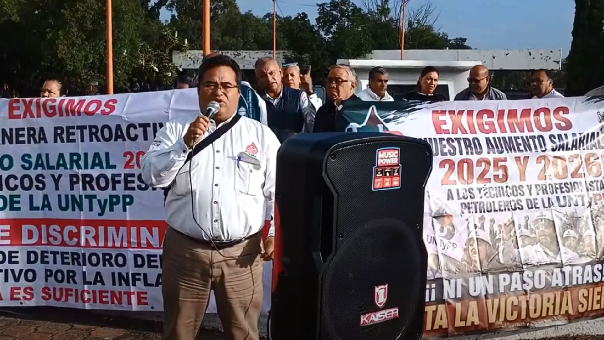 Protestan trabajadores petroleros en Tula; denuncian falta de aumentos y restricciones laborales imagen destacada