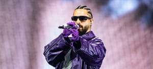 Maluma defiende a un bebé en pleno concierto y regaña a su madre imagen destacada