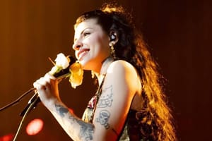 Cazzu se convierte en “La Jefa del Regional Mexicano” imagen destacada